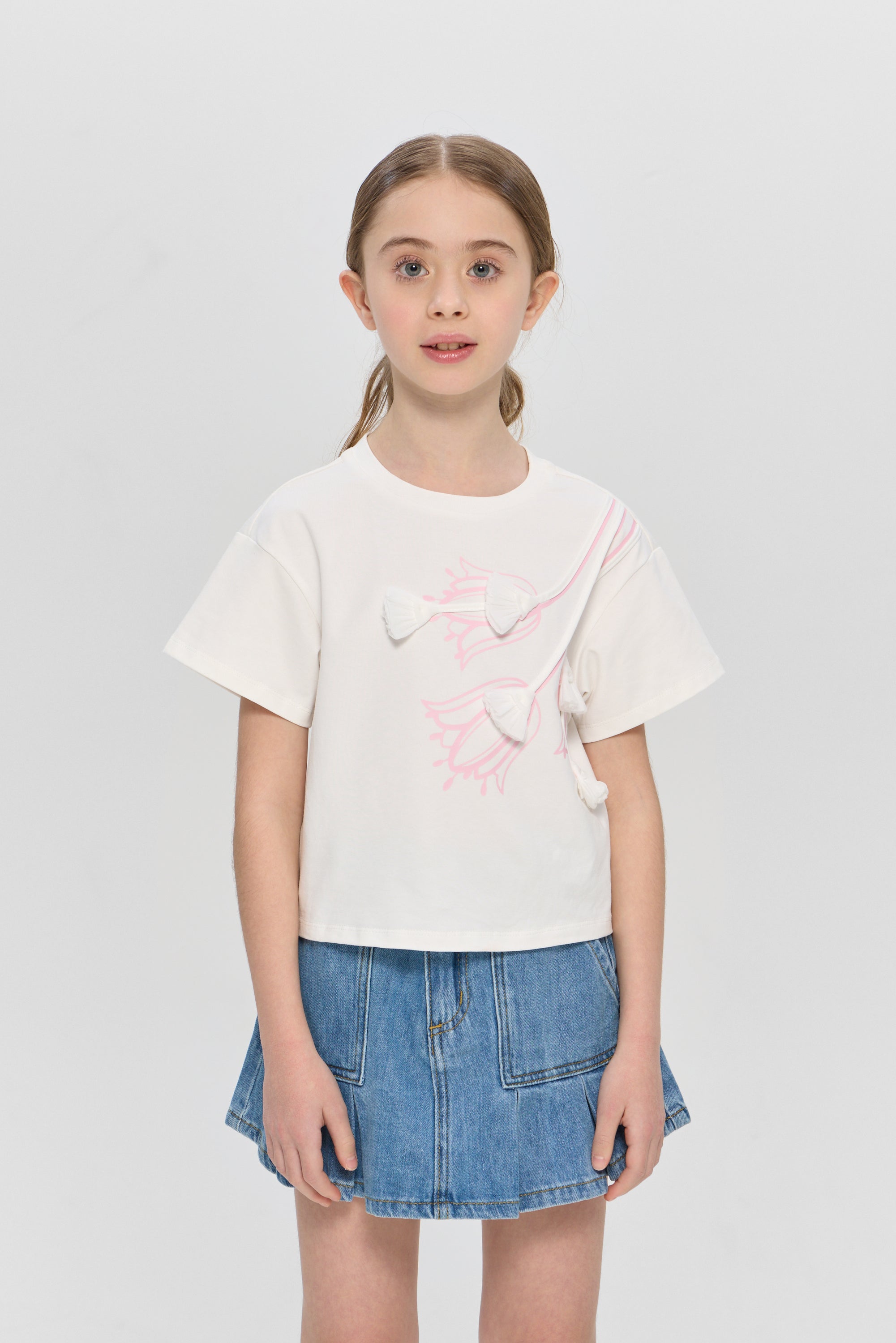 T-shirt with 3D Floral Appliqué