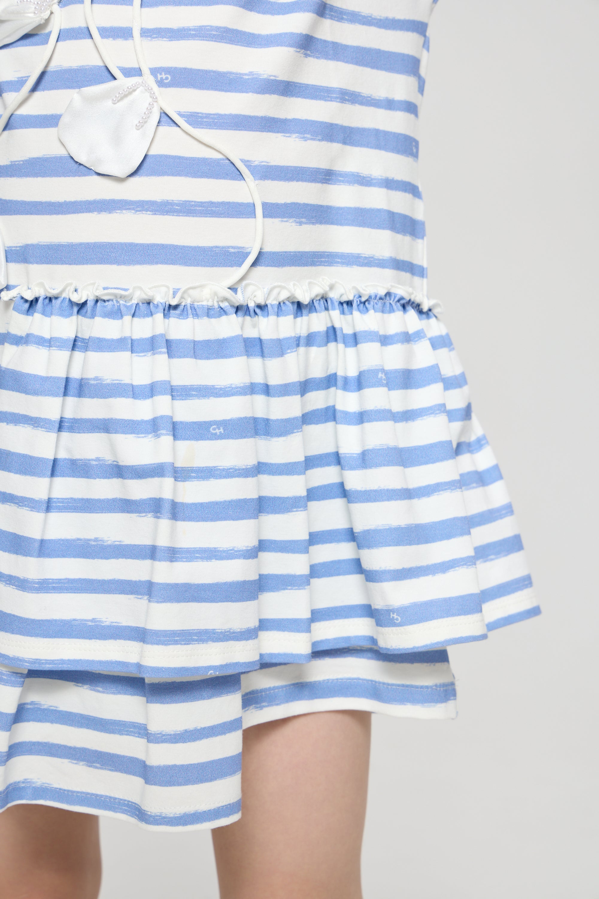 Stripped cotton dress with flower application