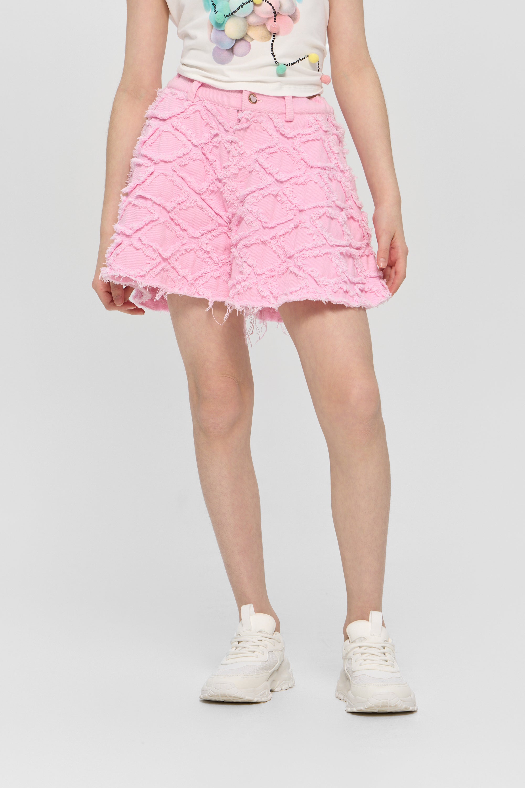 Embroidered denim shorts
