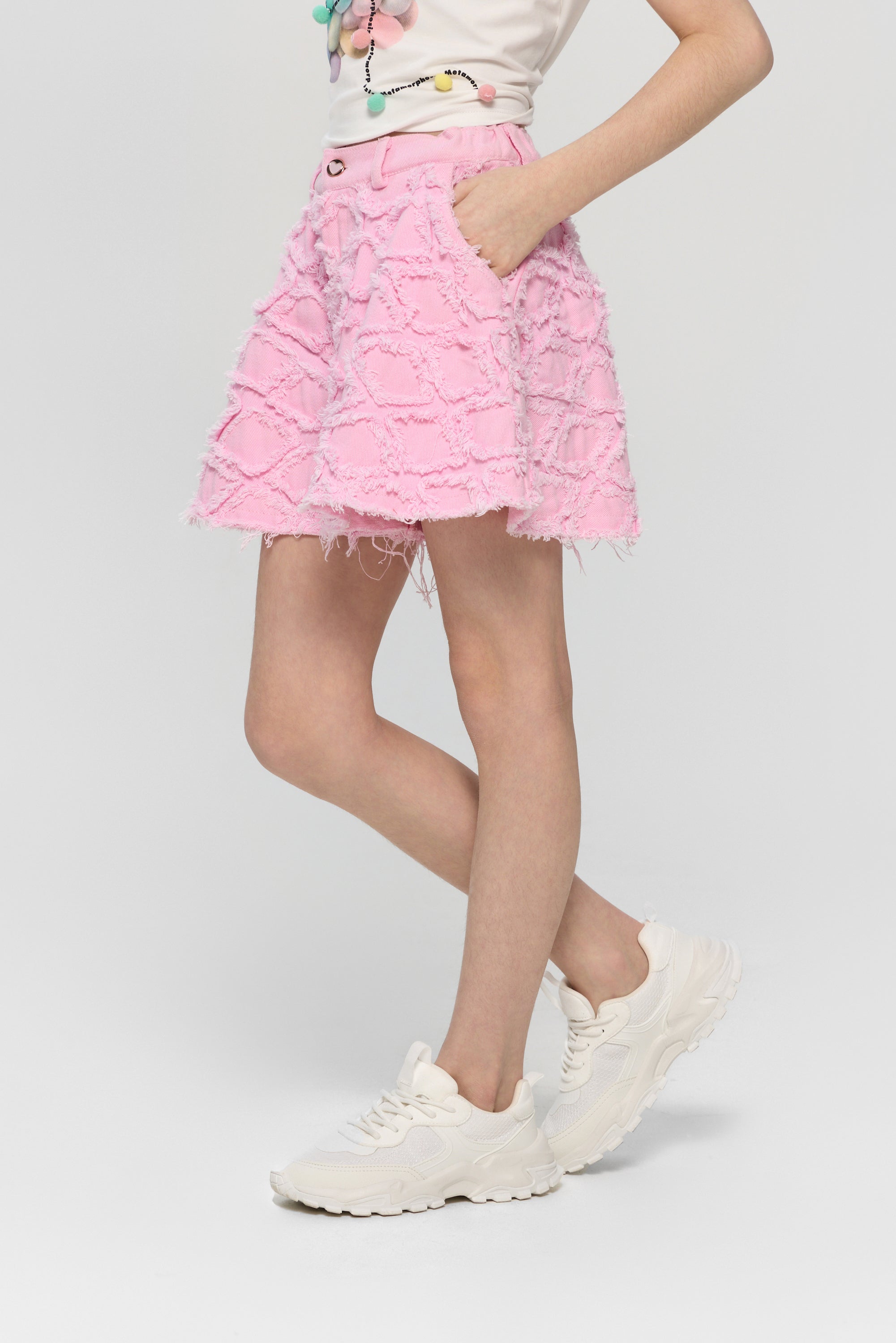 Embroidered denim shorts