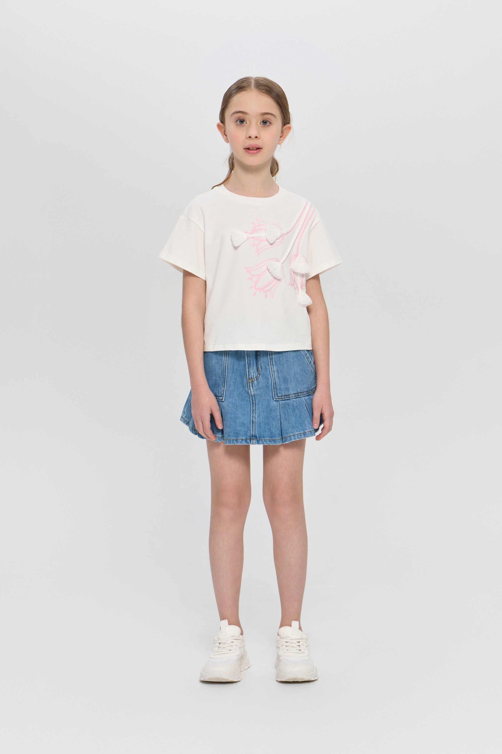 T-shirt with 3D Floral Appliqué