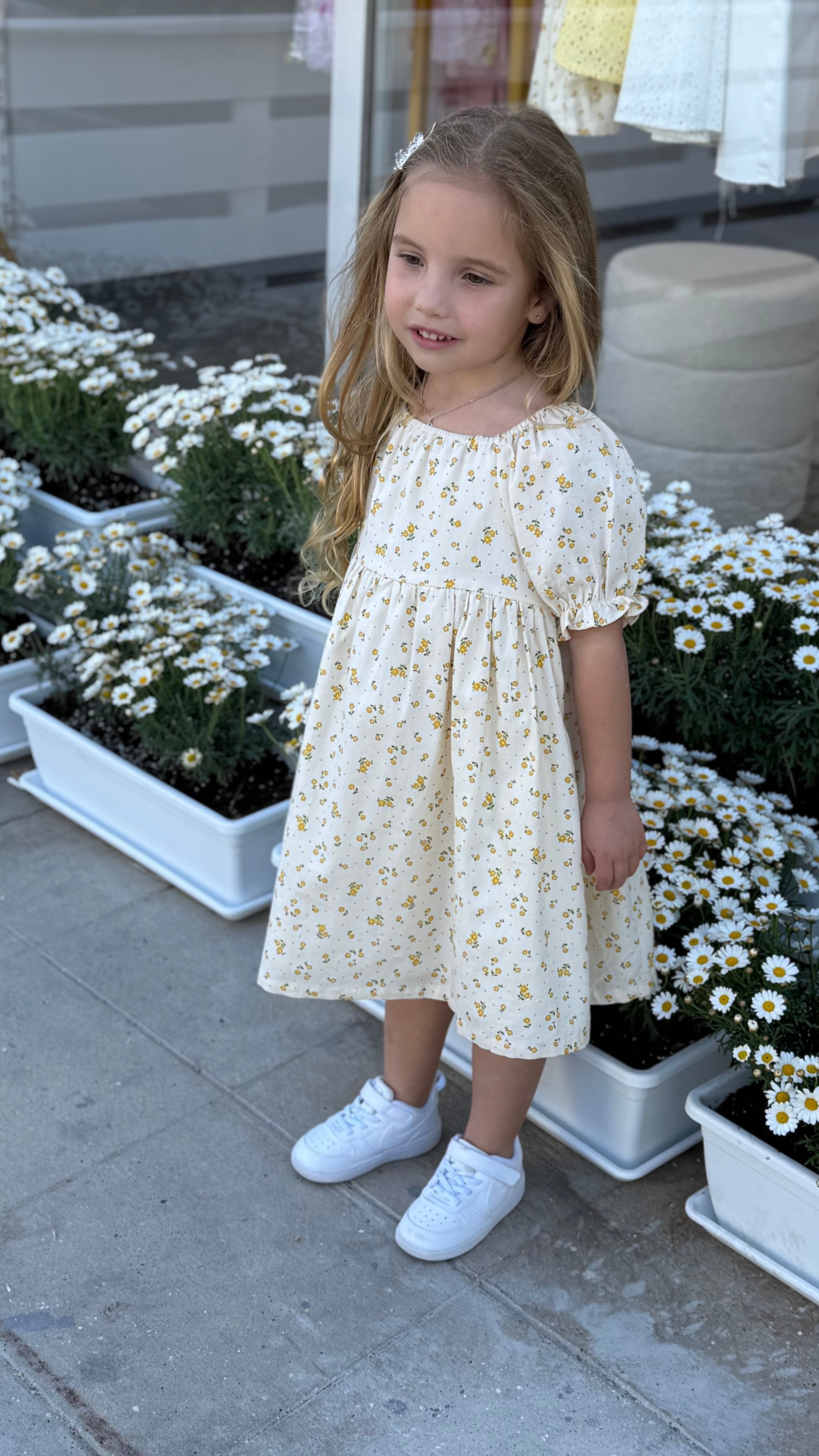 Cotton dress with flowers