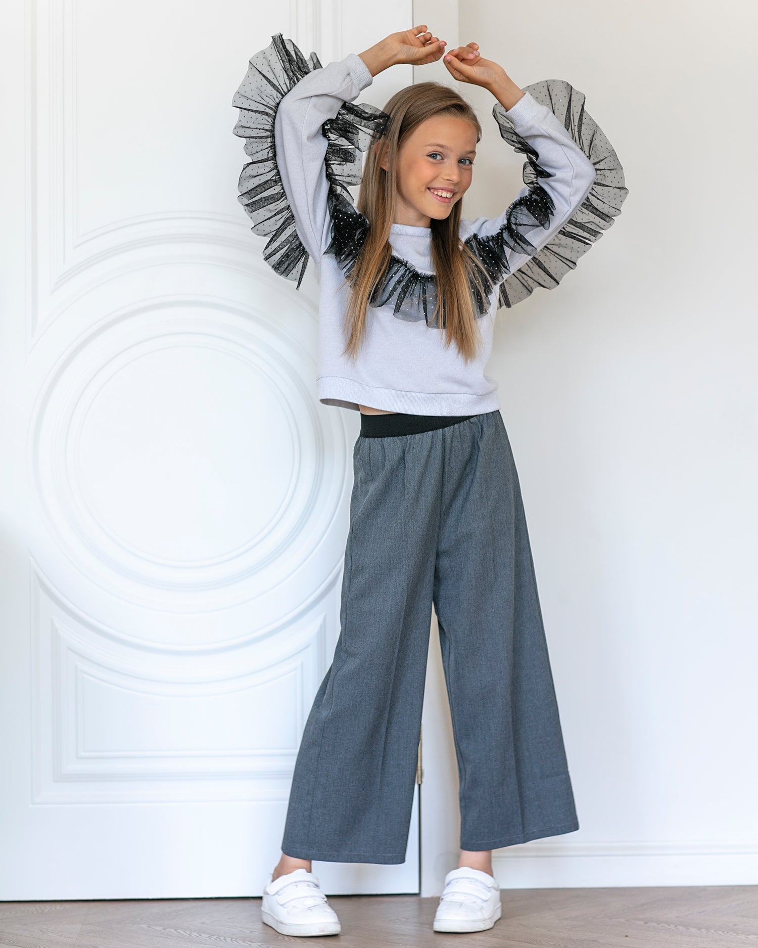 Wide leg grey pants