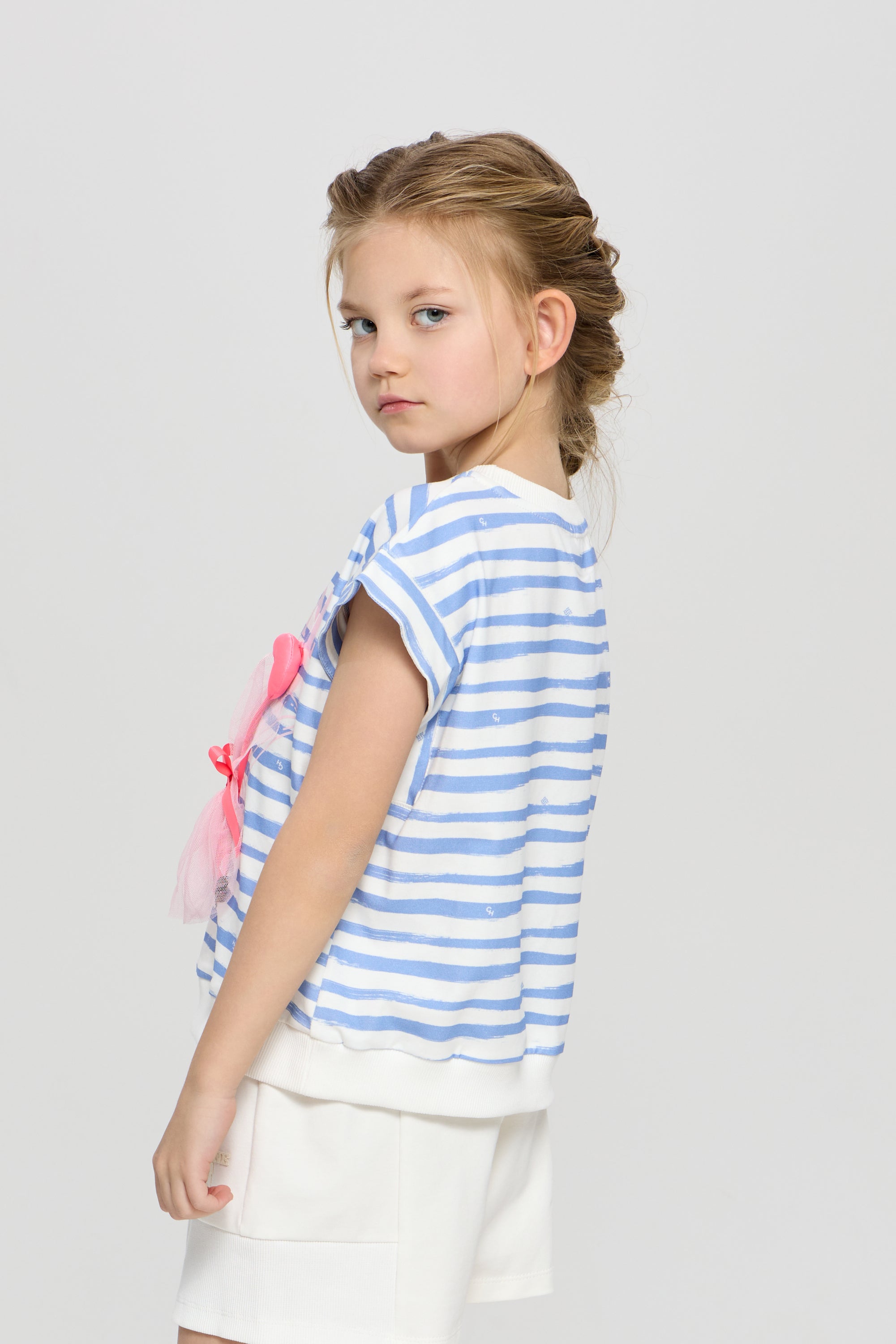 Short sleeve striped t-shirt