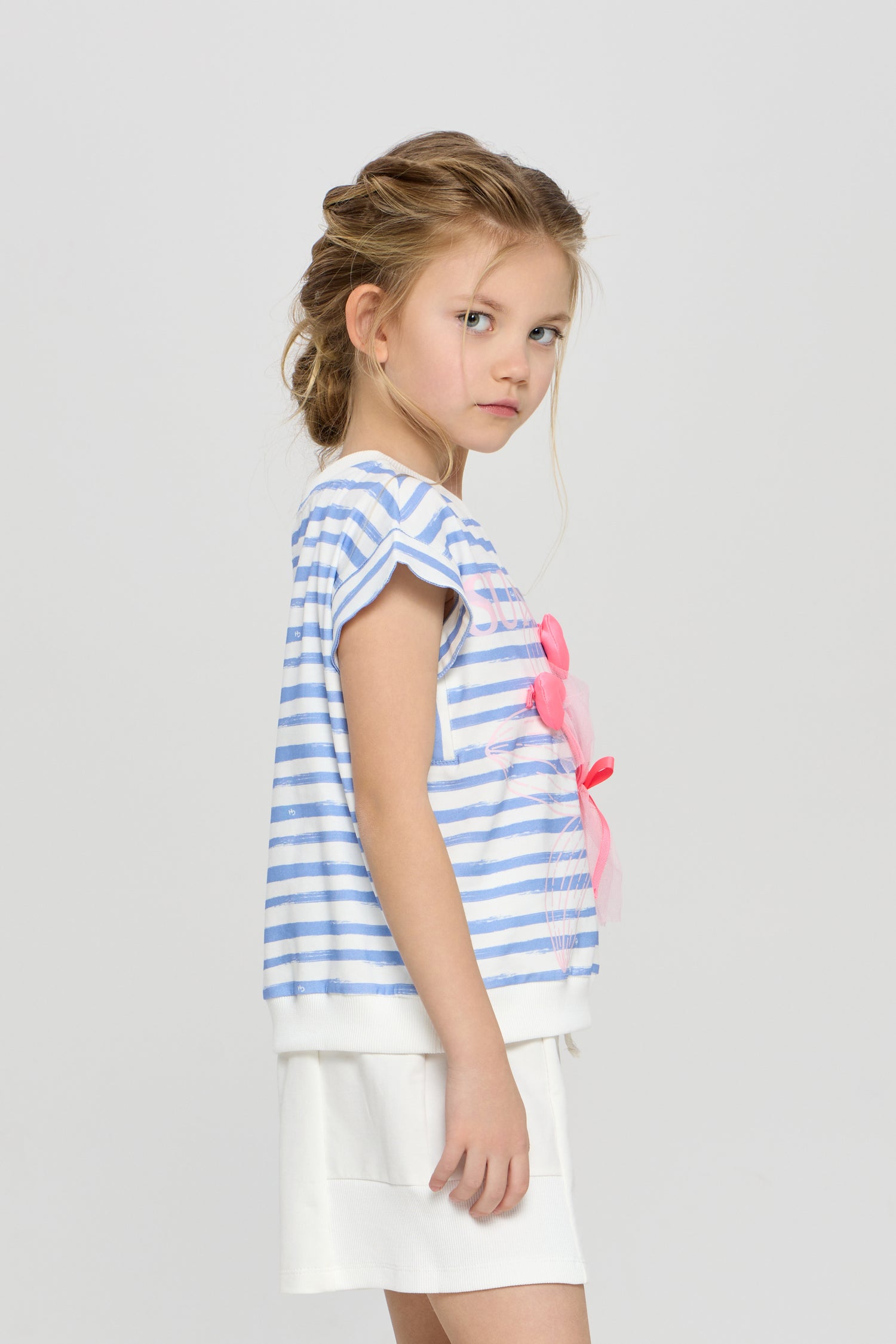 Short sleeve striped t-shirt