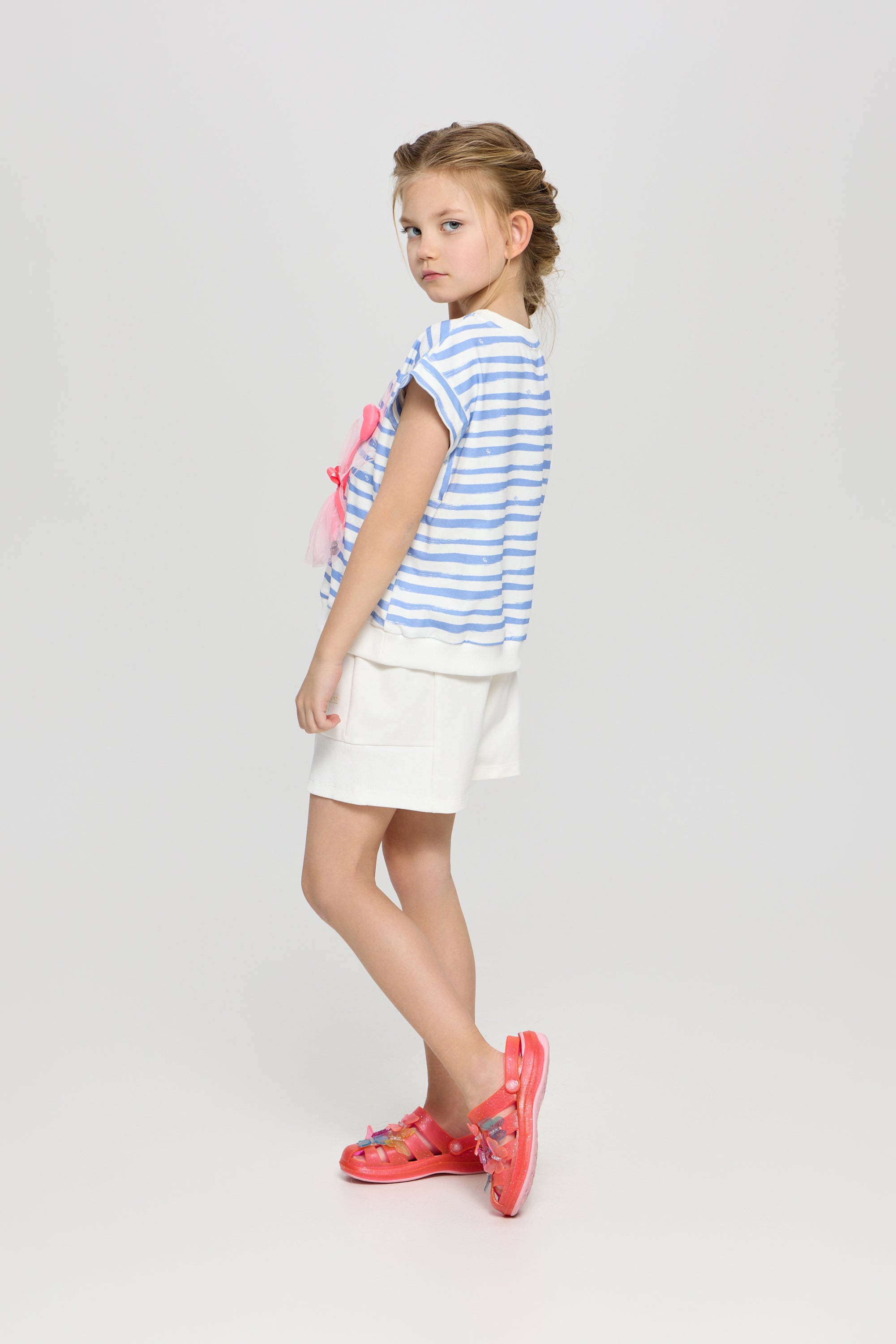 Short sleeve striped t-shirt