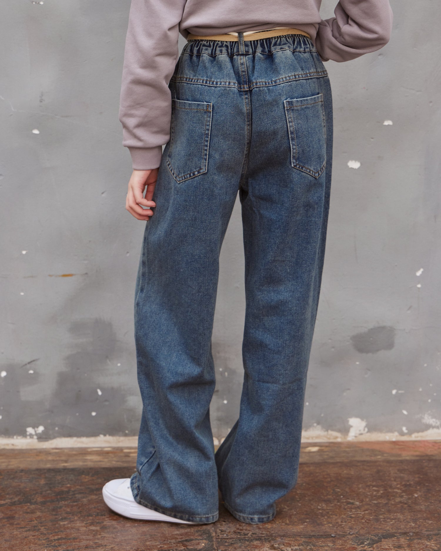 Wide leg jeans