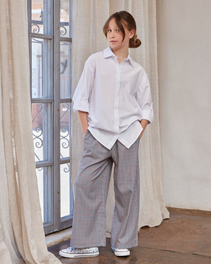 Wide leg trousers