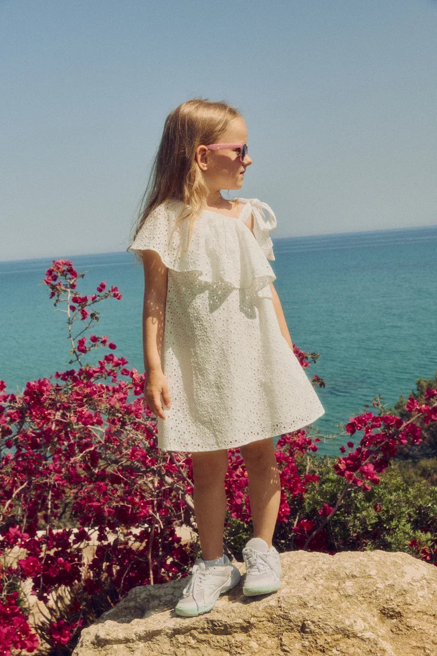One shoulder dress
